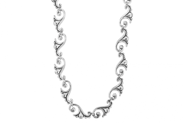 Legacy Chain Link Necklace