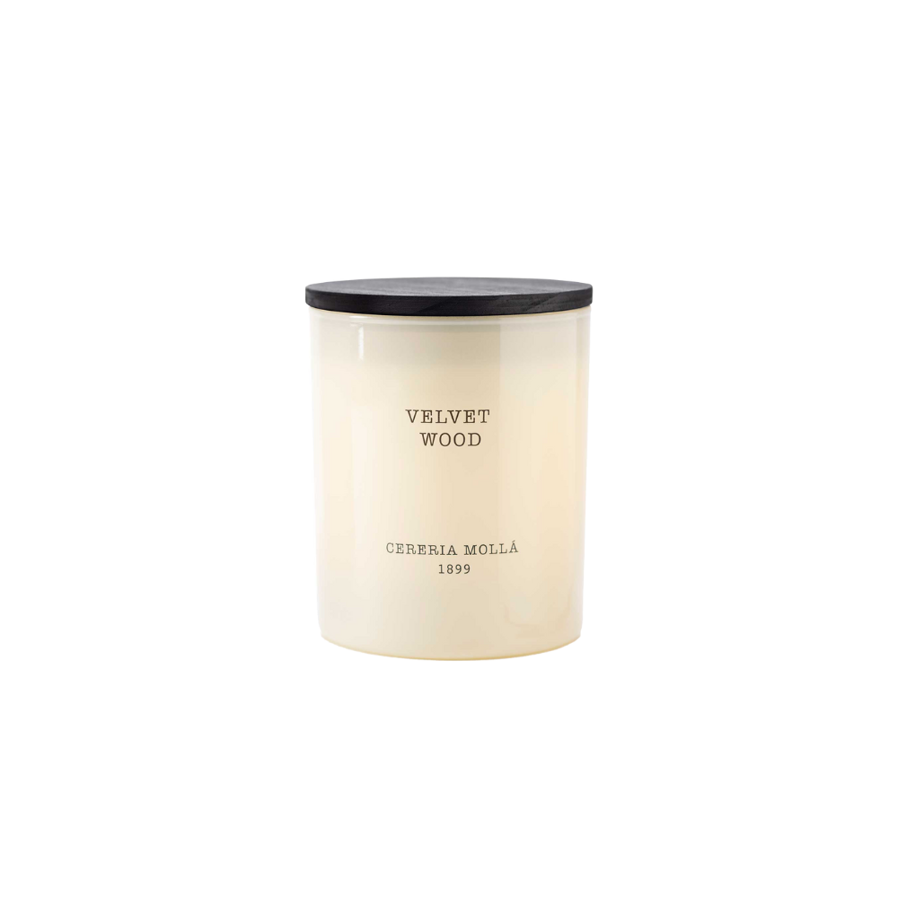 Velvet Wood - 8 oz candle