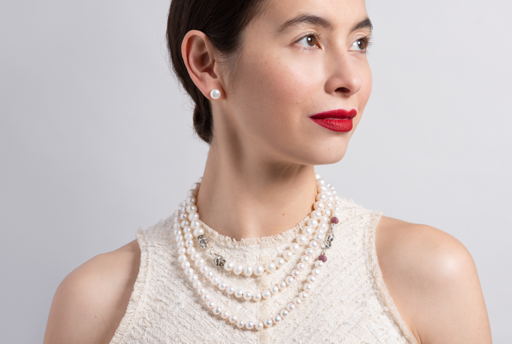 Ribbon Clasp Pearl Necklace