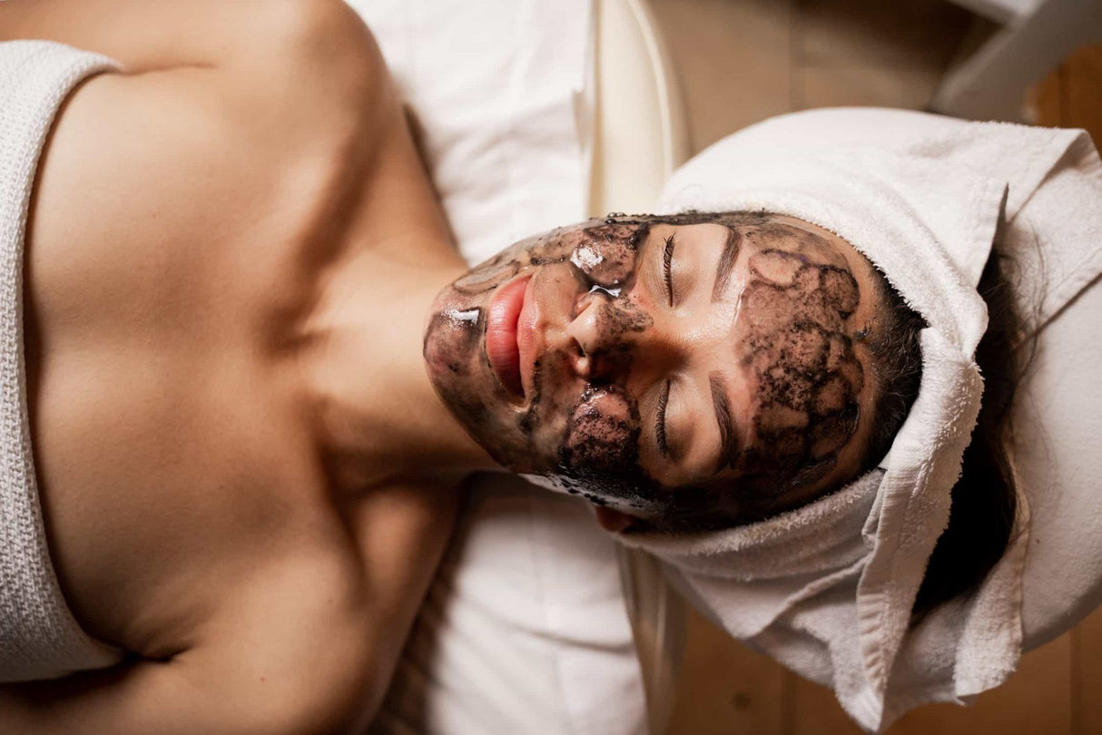 Glo2Facial