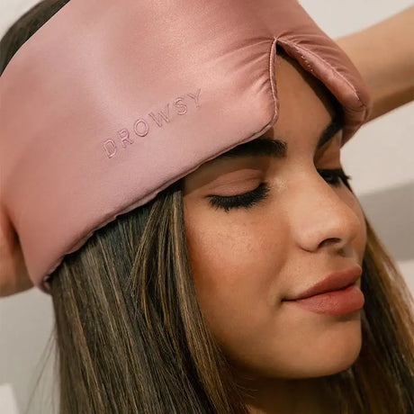Damask Rose Eyelash Protecting Sleep Mask