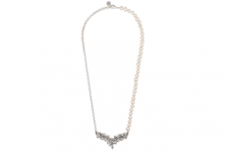 Jasmine Freshwater Pearl and Chain Necklace