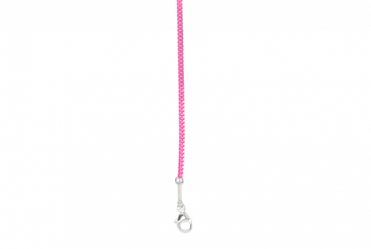 Azalea Petit Curb Chain